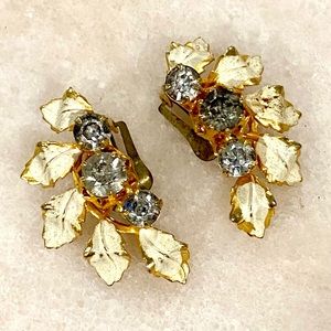Vintage 1960’s Austrian Made Rhinestone Clip on Earrings